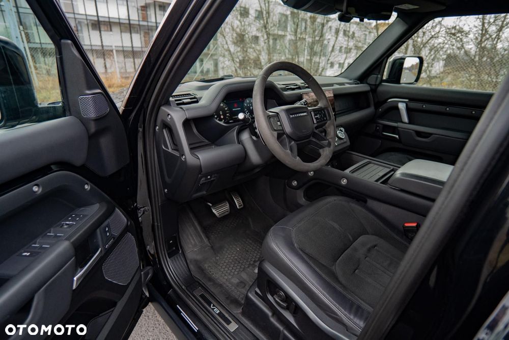 Land Rover Defender 5.0 P525 V8 - 10
