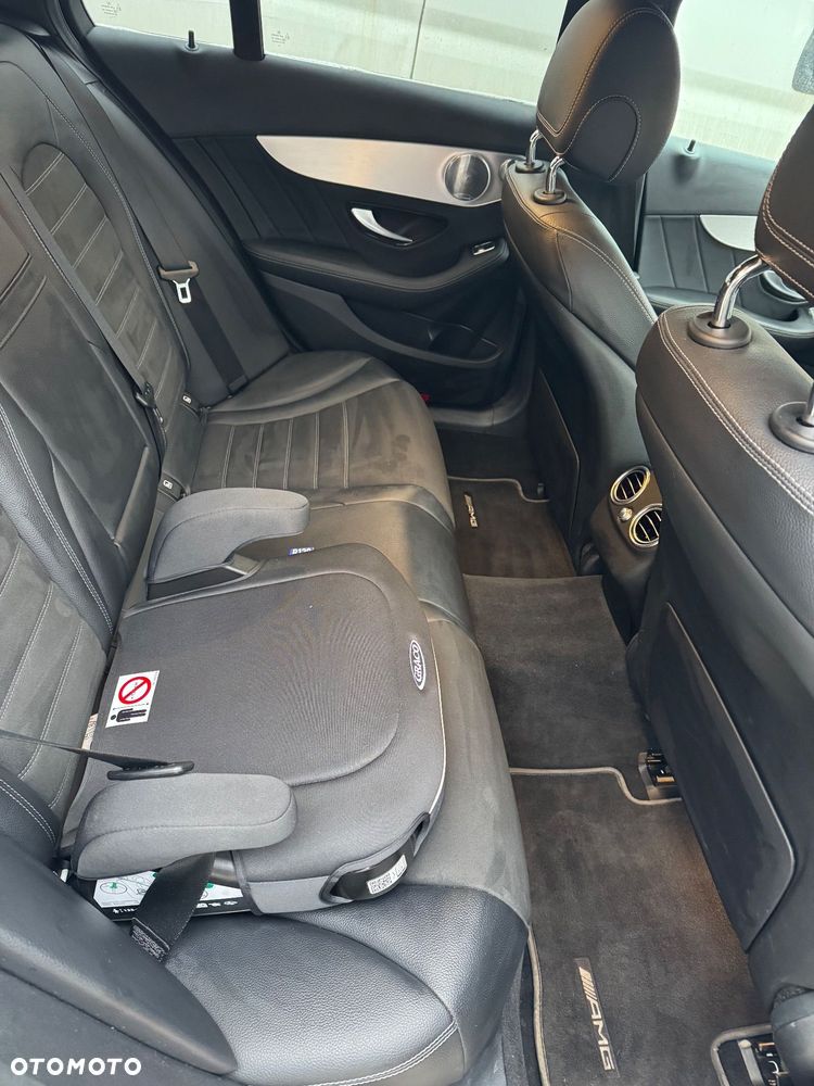 Mercedes-Benz Klasa C 220 d 4MATIC 9G-TRONIC - 24