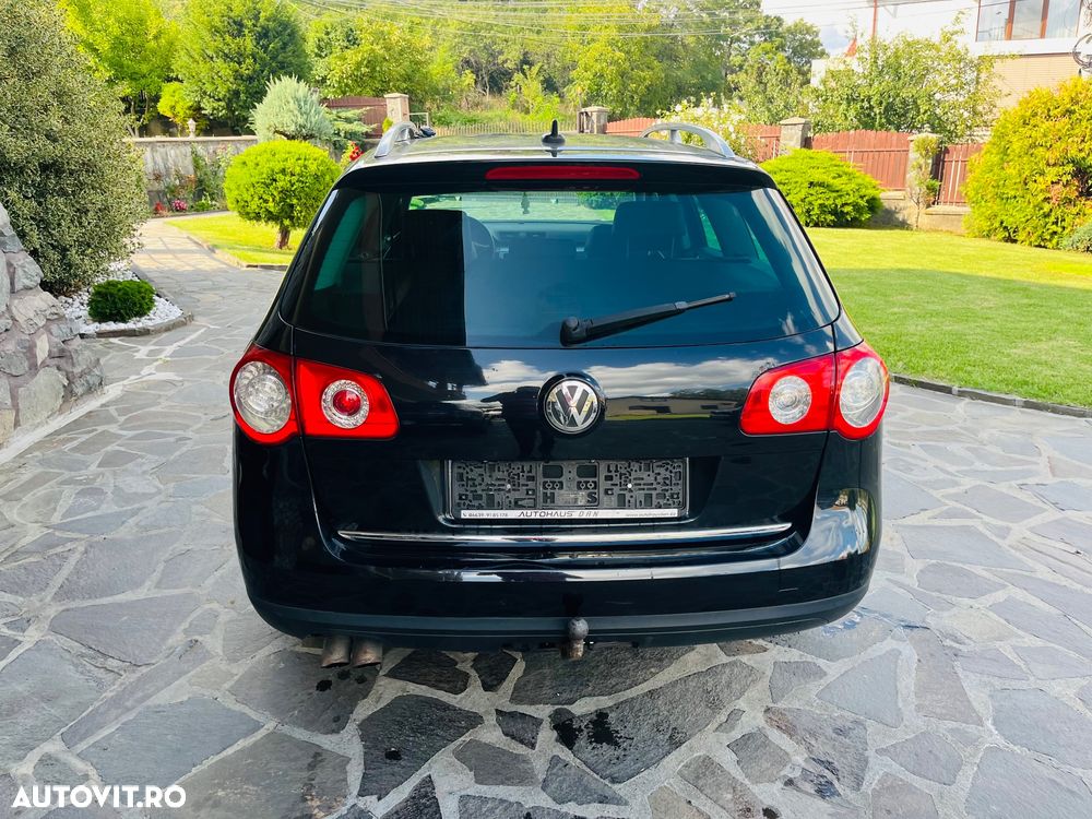 Volkswagen Passat 2.0 TDI DPF Highline - 8