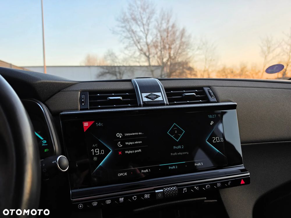 DS Automobiles DS 7 Crossback - 16
