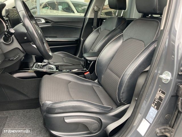 Kia Ceed 1.0 T-GDI Drive+SRF - 31