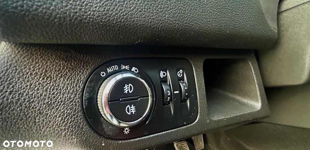 Opel Meriva 1.4 150 Jahre - 18