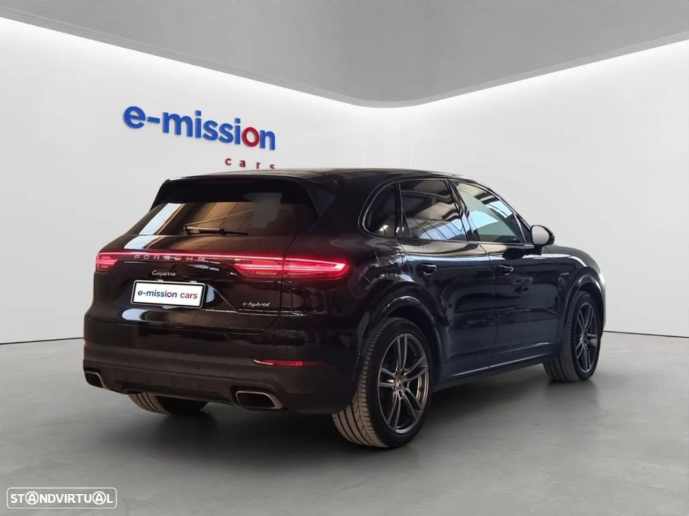 Porsche Cayenne E-Hybrid - 5