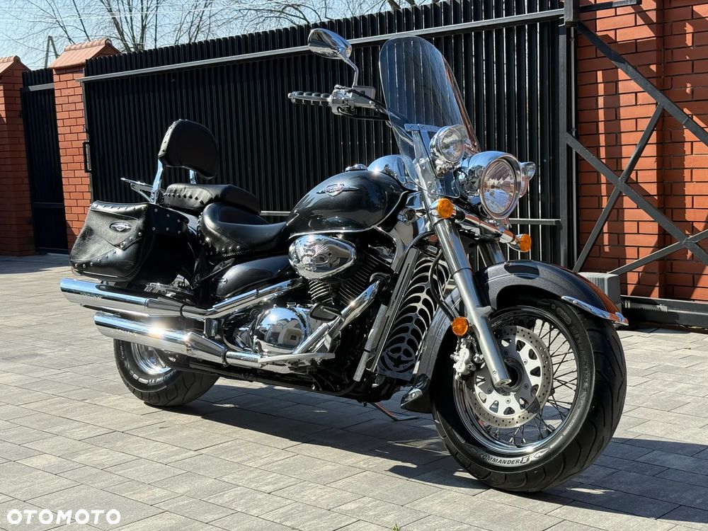 Suzuki VL 800 Volusia - Boulevard C50 - 2