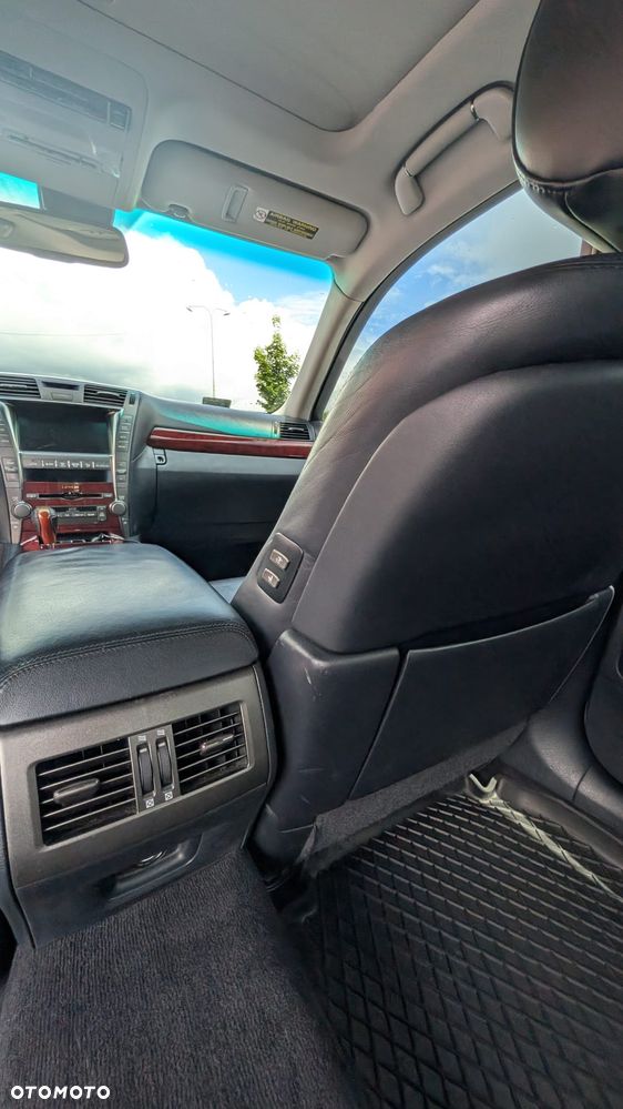 Lexus LS 460 Superior - 11