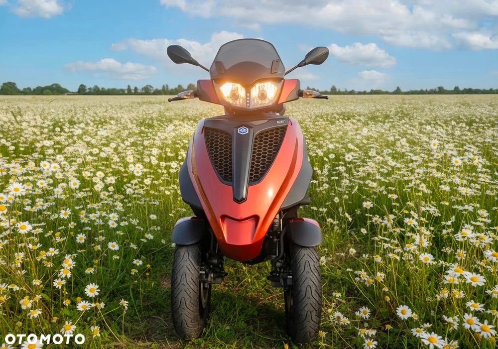 Piaggio MP-3 - 7