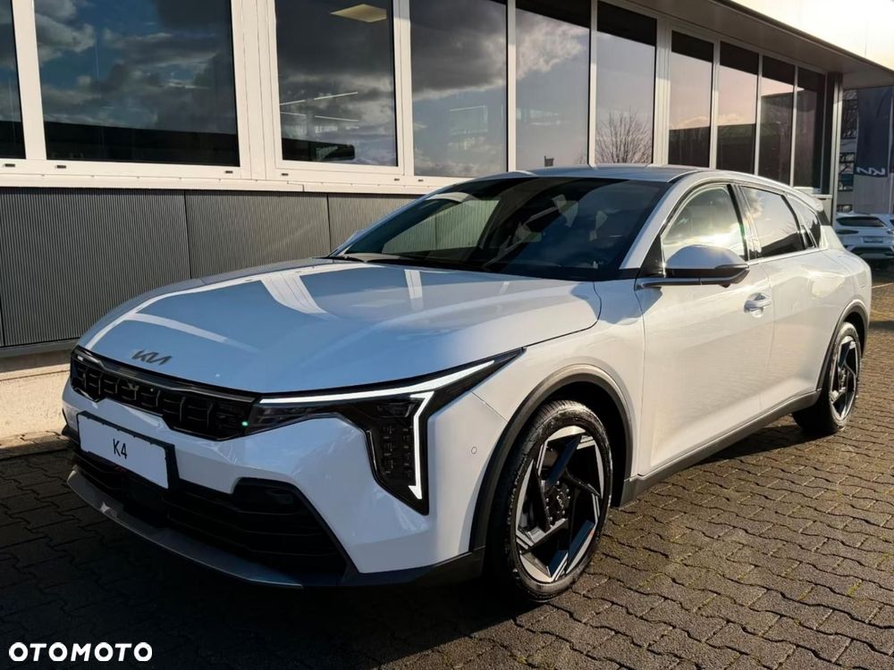 Kia K4 - 2
