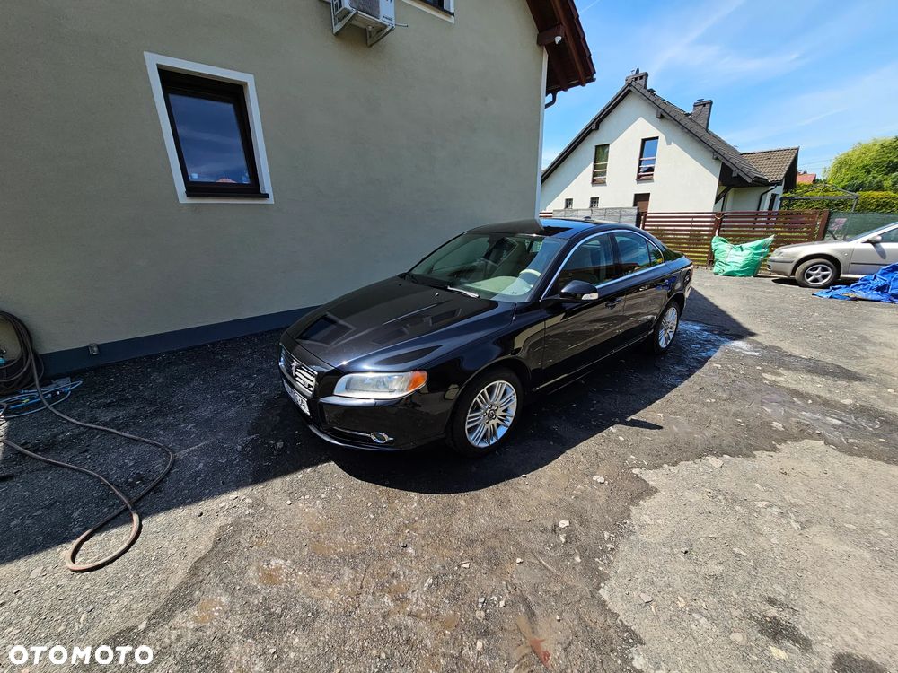 Volvo S80 4.4 V8 Momentum - 2