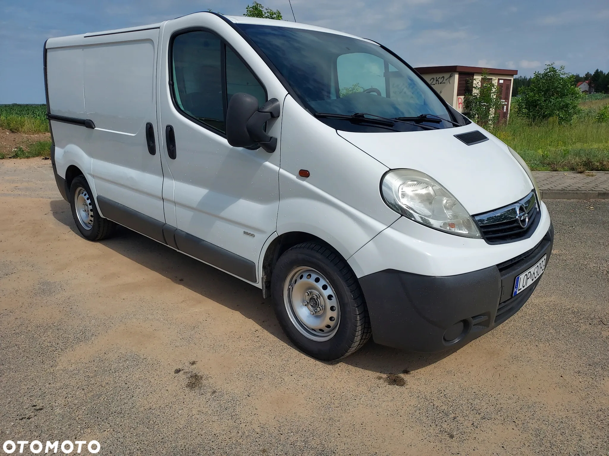 Opel Vivaro - 12