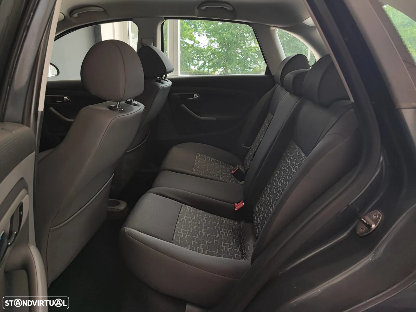 SEAT Ibiza 1.2 12V Reference - 26