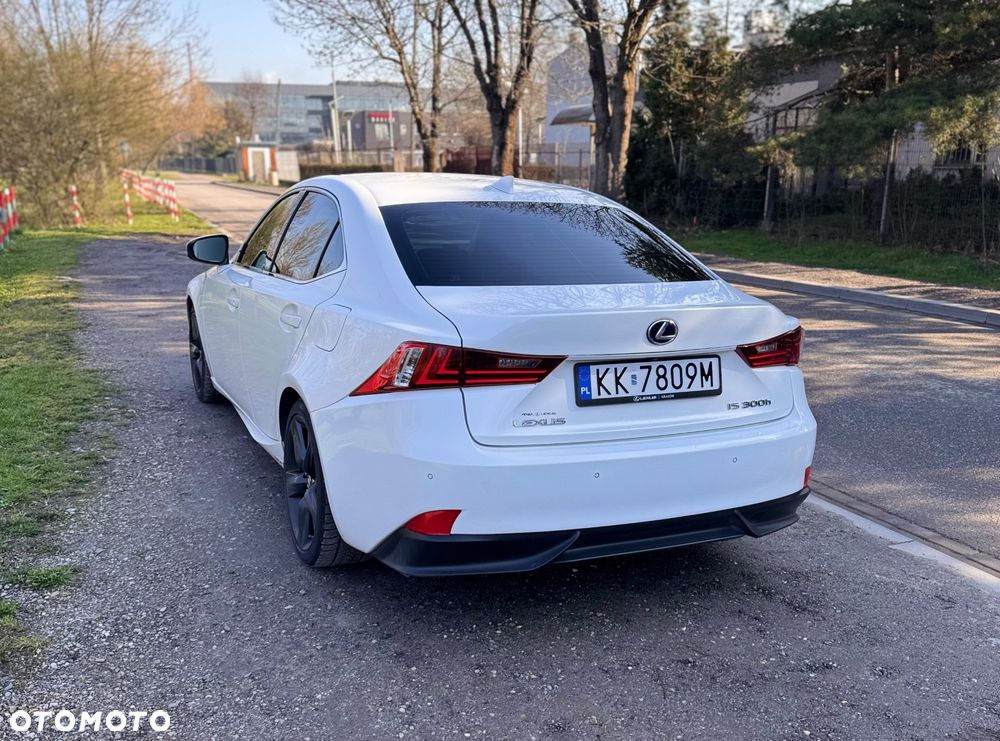 Lexus IS - 28