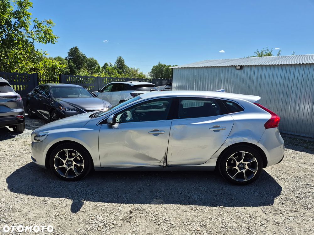 Volvo V40 T3 Drive-E Ocean Race - 4