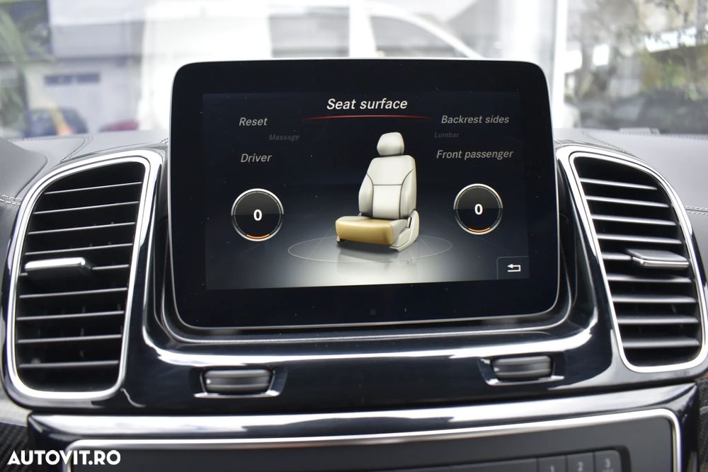 Mercedes-Benz GLS - 41