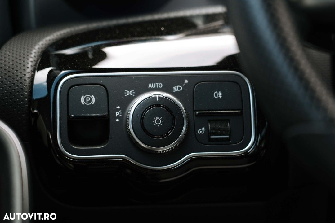 Mercedes-Benz CLA - 17