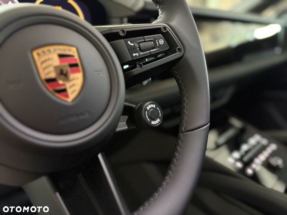 Porsche Cayenne Black Edition - 29