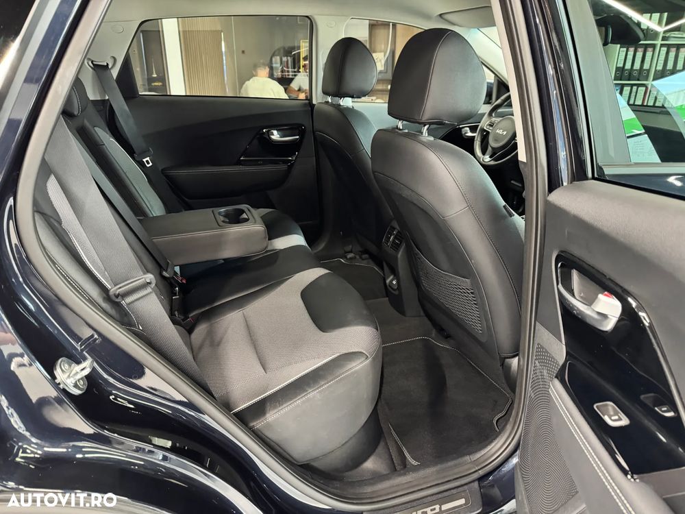 Kia Niro e-Niro 150 kW Vision - 9