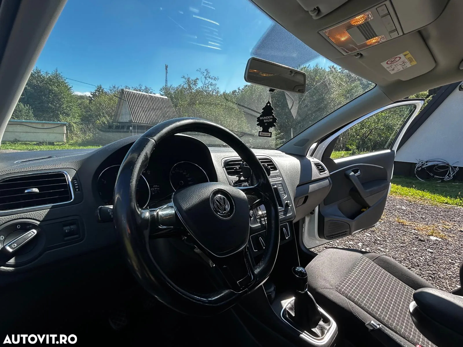 Volkswagen Polo - 8