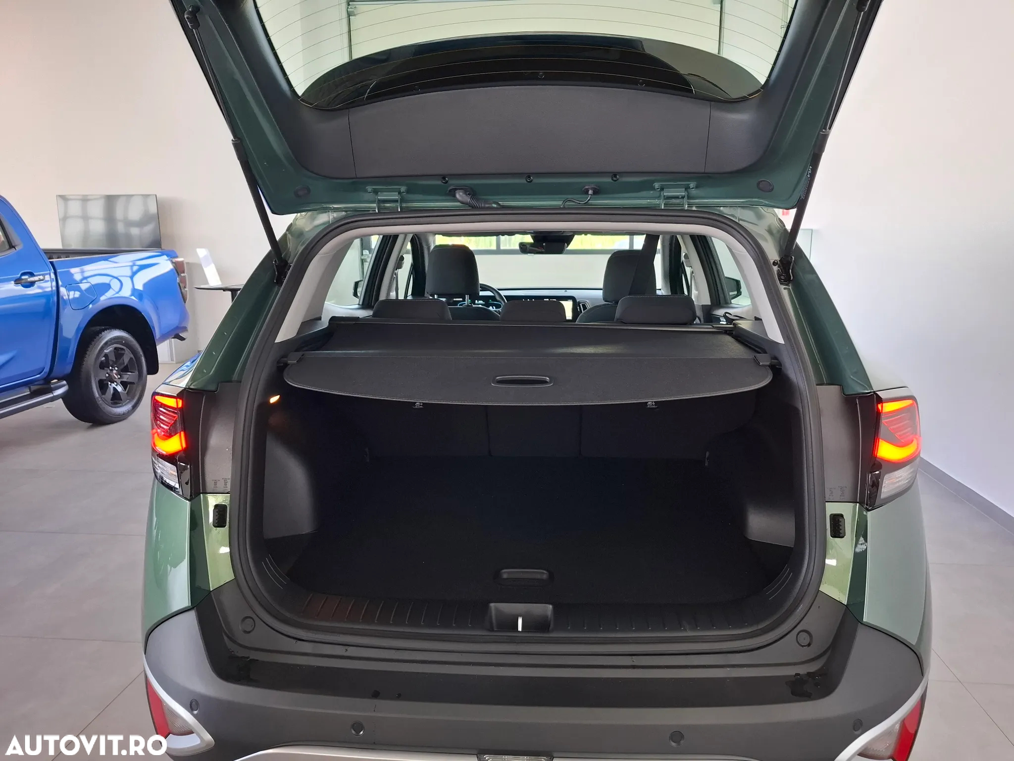 Kia Sportage 1.6 T-GDI 7DCT HP 4x2 MHEV Urban - 37