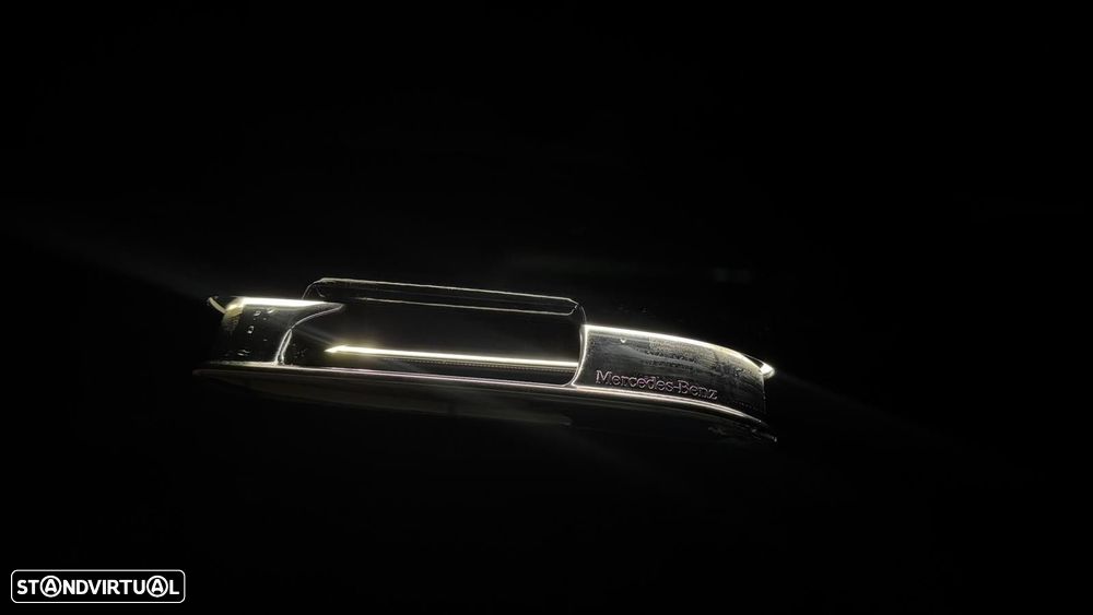 Mercedes-Benz E 300 e Avantgarde - 26