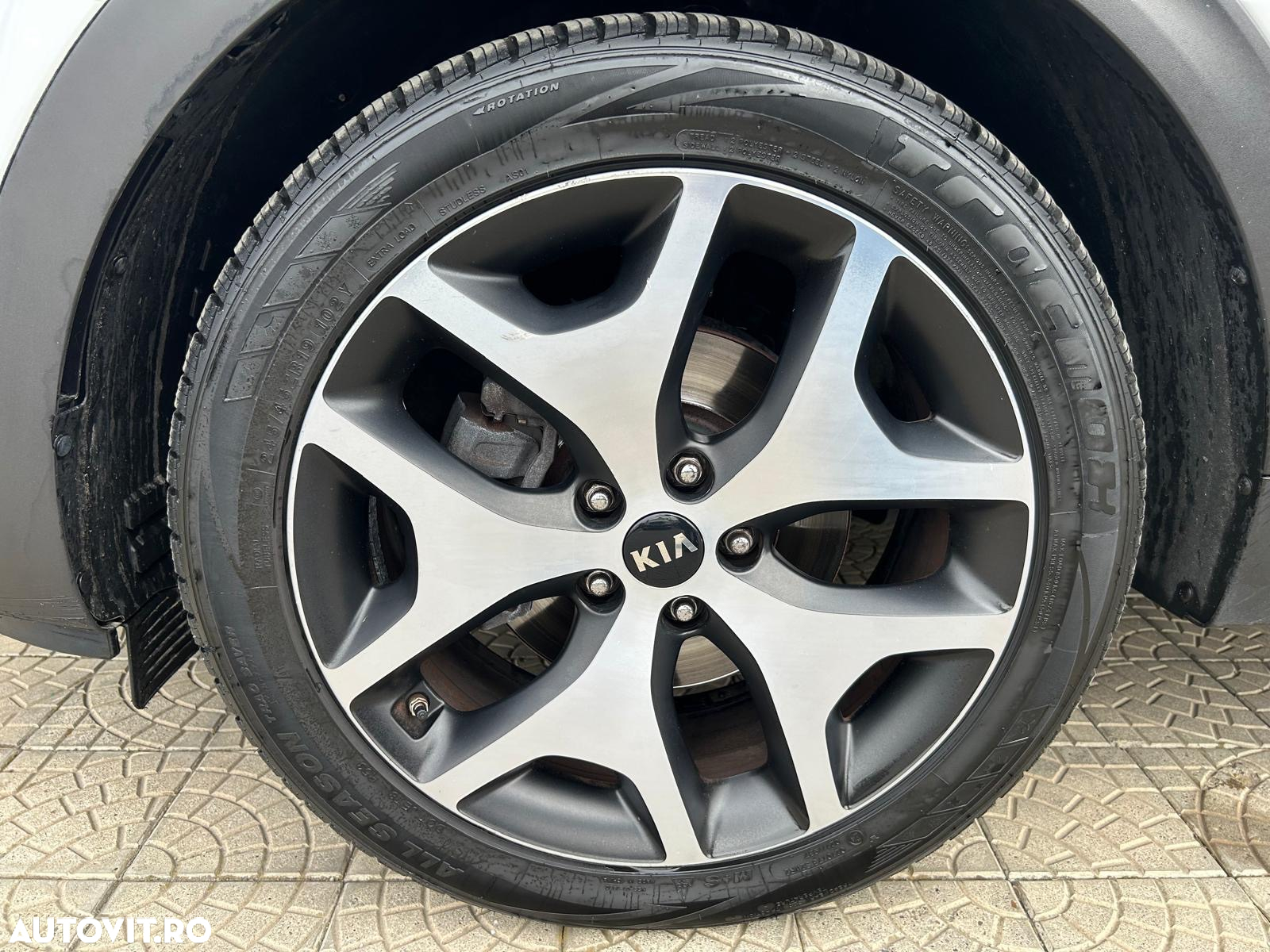 Kia Sportage 2,0 CRDI AWD Aut. GT Line - 26