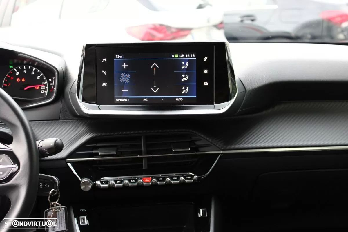 Peugeot 2008 1.2 PureTech Active Pack - 9