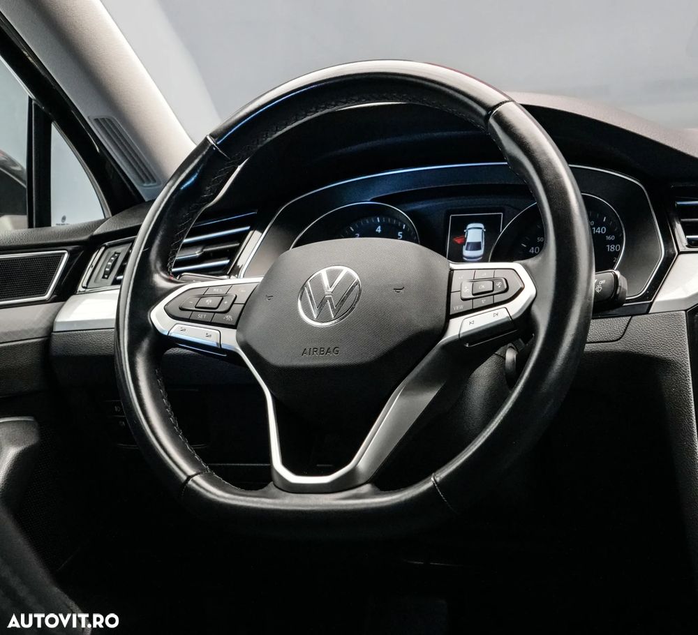 Volkswagen Passat 1.5 TSI ACT DSG Comfortline - 17