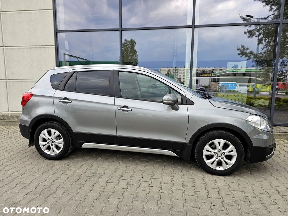 Suzuki SX4 S-Cross 1.6 DDiS Premium - 9