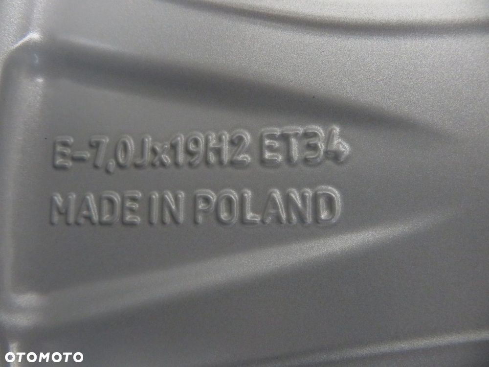 Alufelgi 19'' Audi Q3 Q5 A4 B8 B9 A6 C8 5x112 ET34 80A601025K - 2