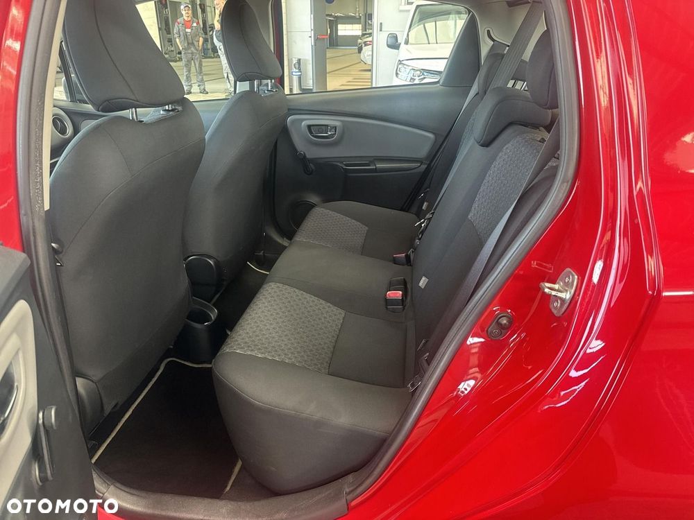 Toyota Yaris - 15