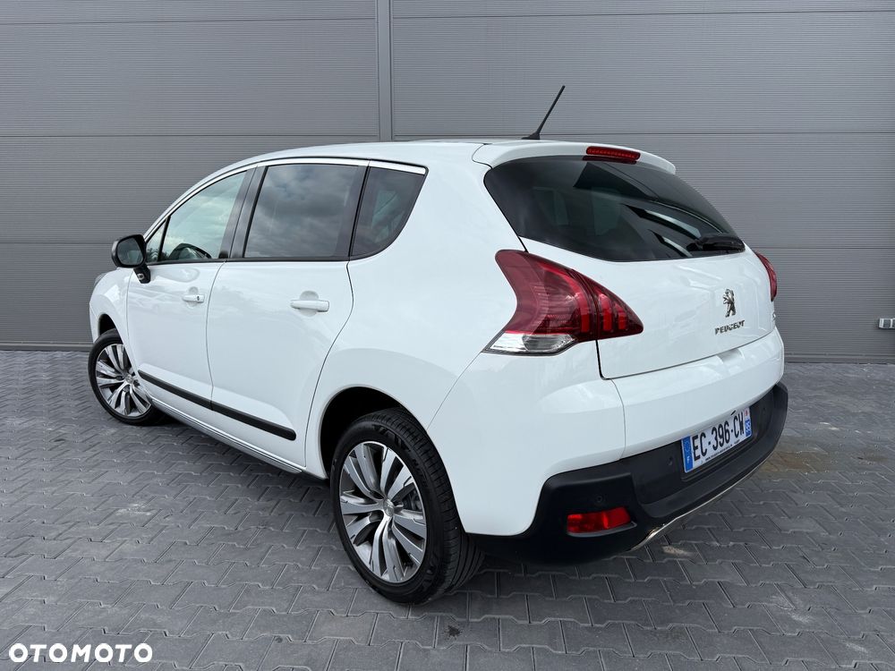 Peugeot 3008 PureTech 130 Stop & Start GPF Allure Business-Paket - 8