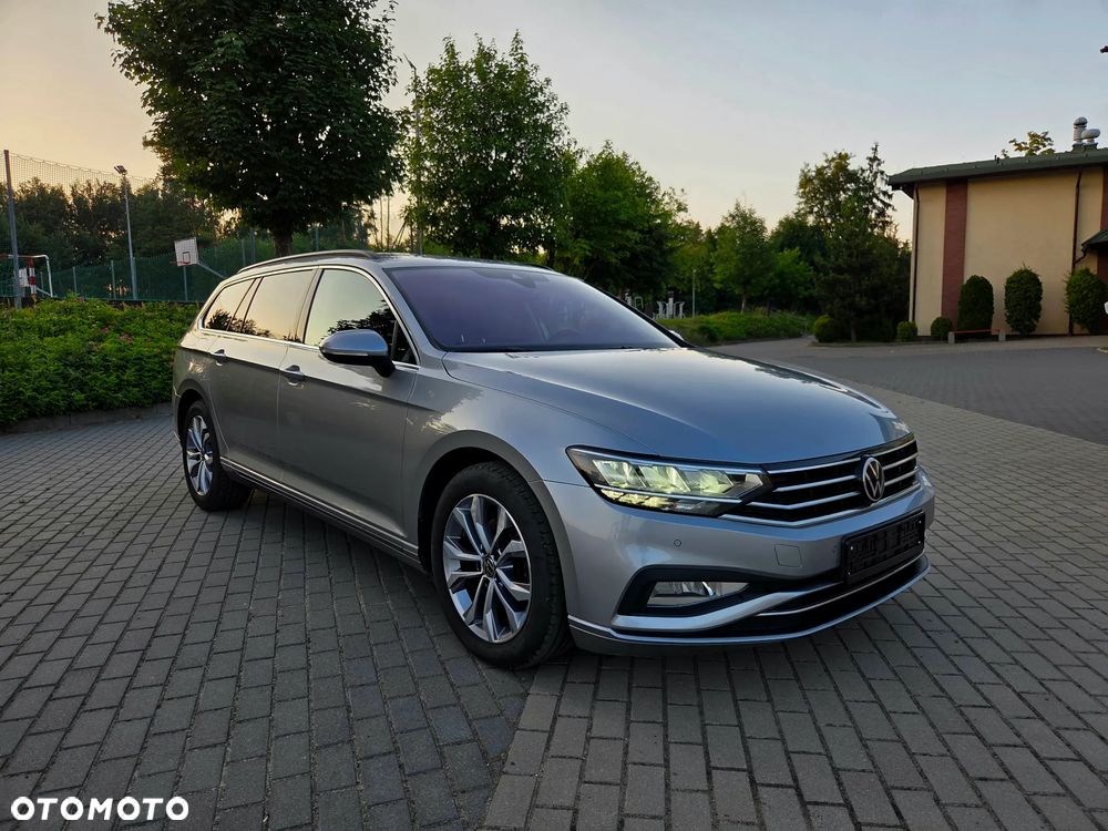 Volkswagen Passat 2.0 TDI EVO Business DSG - 2