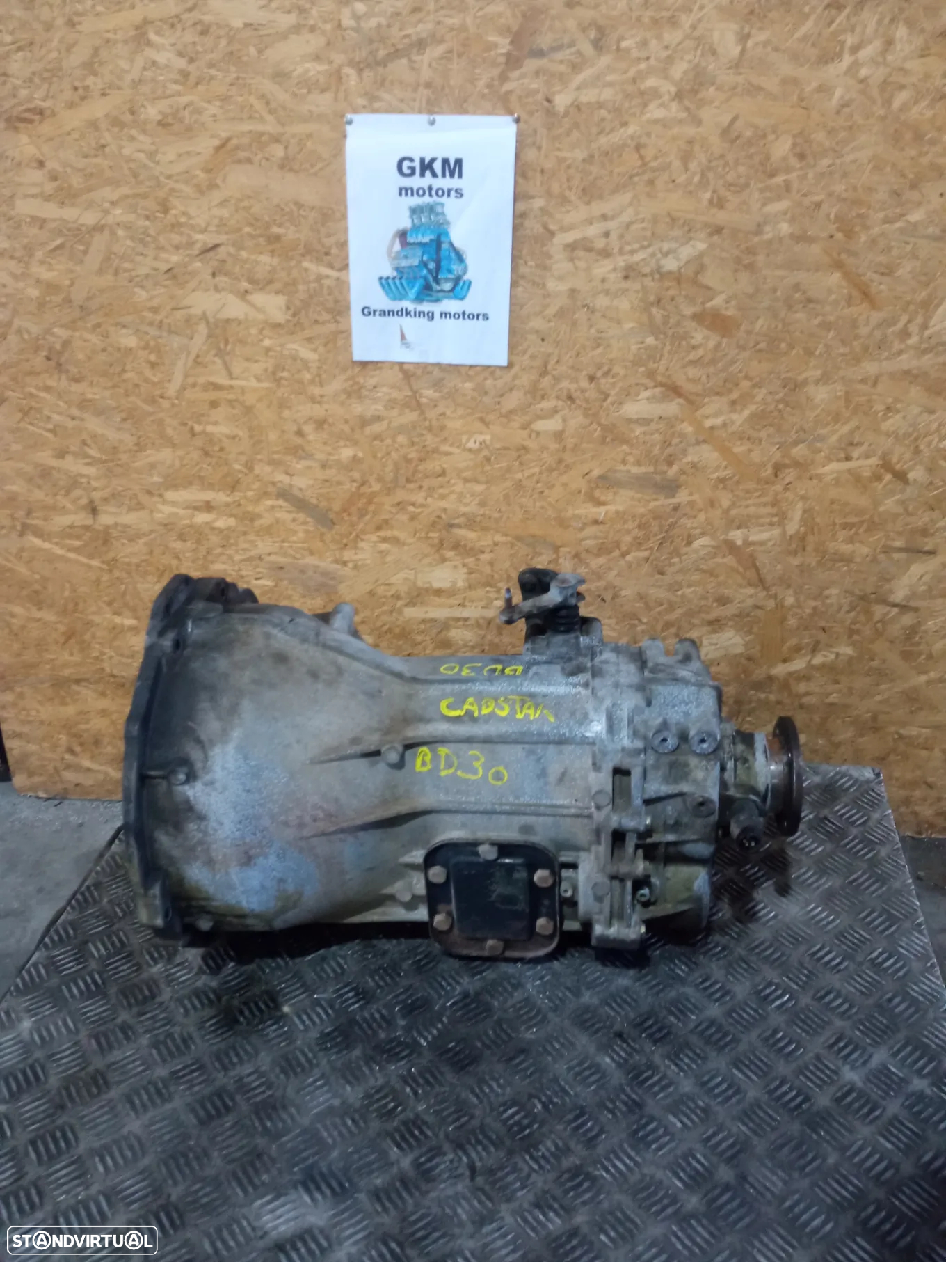 Caixa de velocidades Nissan Cabstar 3.0 Diesel Motor BD30 - 6