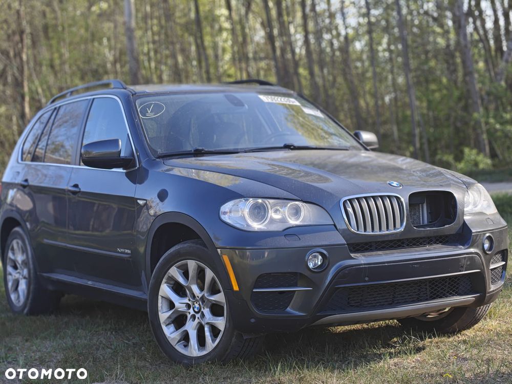 BMW X5 xDrive35i Edition Exclusive - 13