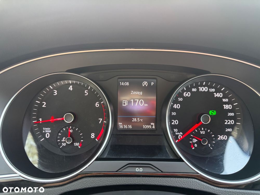 Volkswagen Passat 1.5 TSI EVO Business DSG - 22