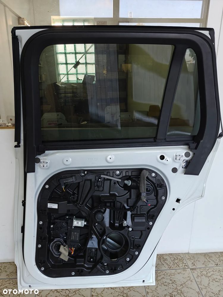 VOLVO XC90 II drzwi prawe tył - 9