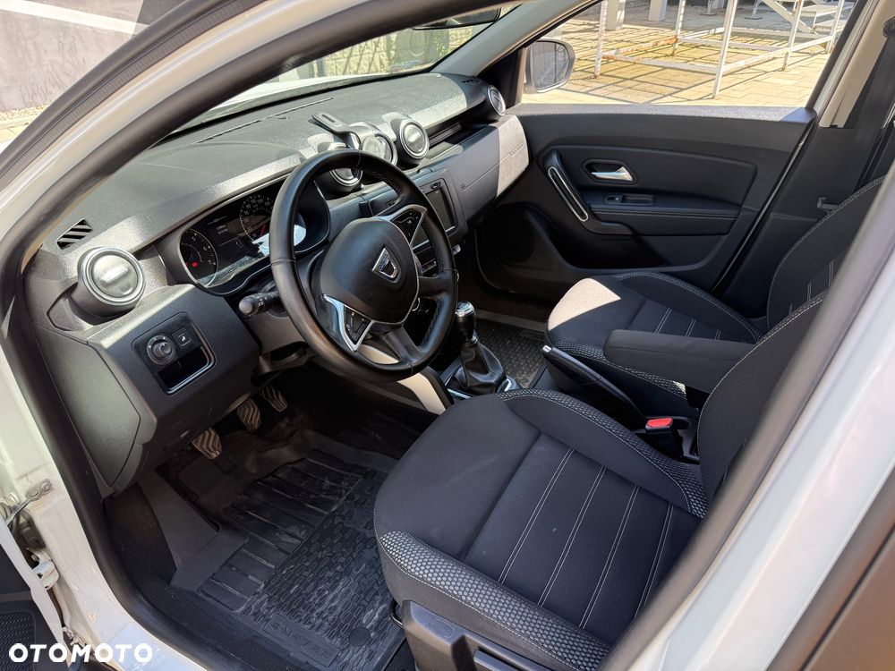Dacia Duster 1.3 TCe FAP Prestige EU6d - 8