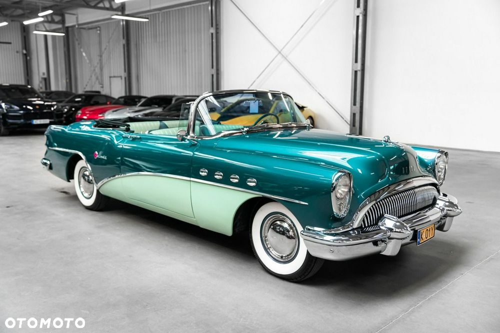 Buick Roadmaster - 2