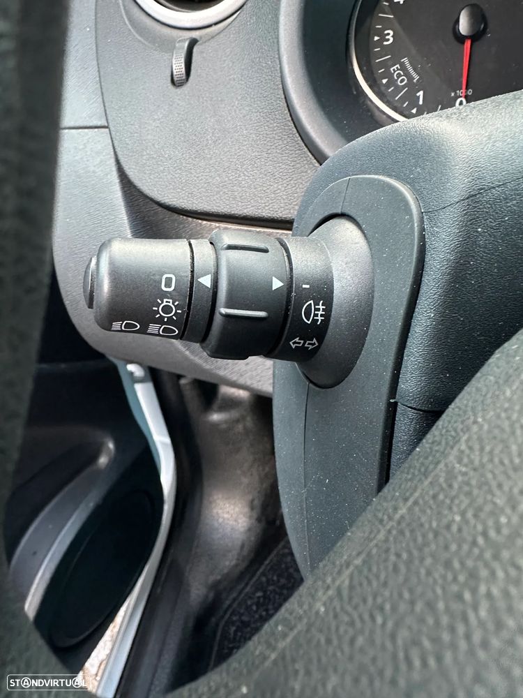 Renault IVA dedutível  Kangoo Maxi GPS 5Lug. Comercial Ligeiro Misto - 16