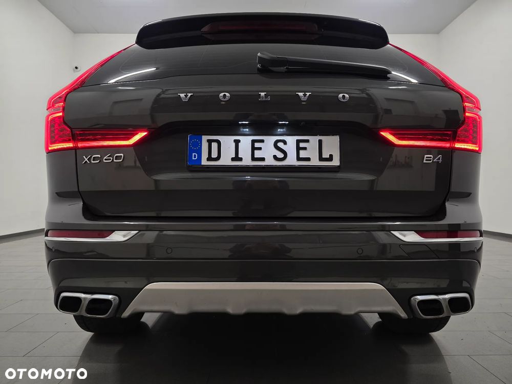Volvo XC 60 B4 D Inscription - 37