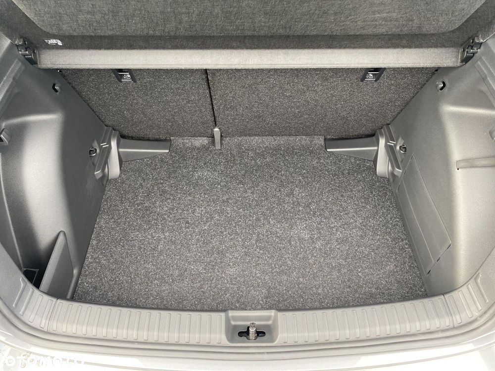 Skoda Fabia 1.0 TSI Edition 130 DSG - 17