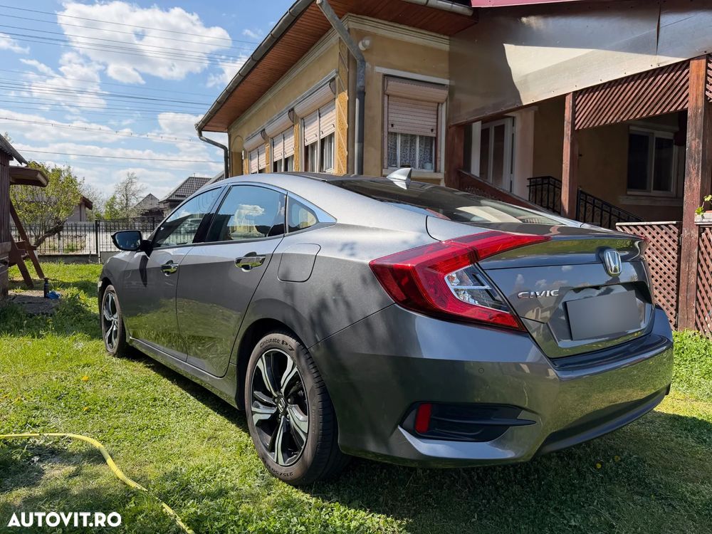 Honda Civic 1.5 VTEC Turbo Elegance Navi - 6