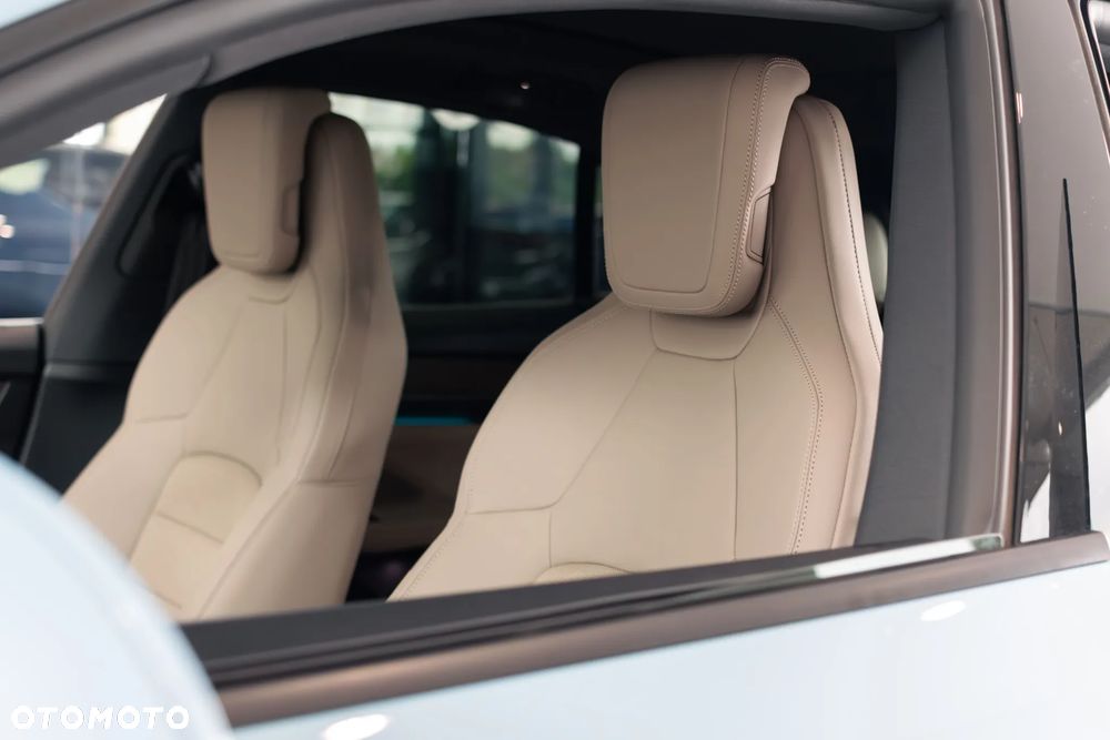 Porsche Macan 4 100kWh - 17
