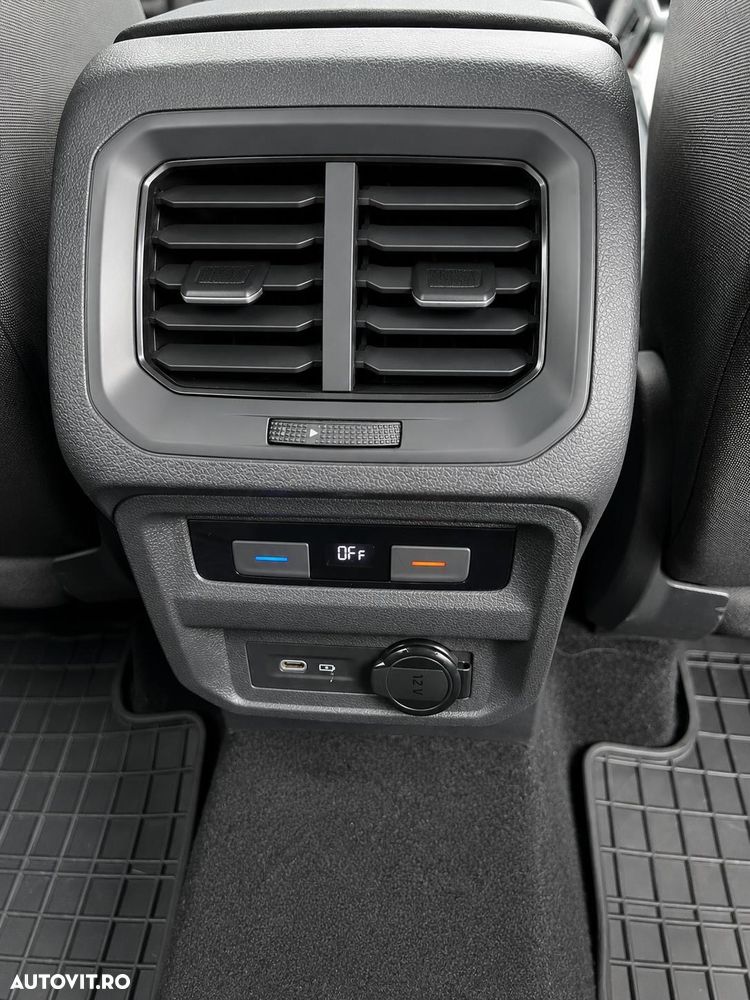 Volkswagen Tiguan - 17