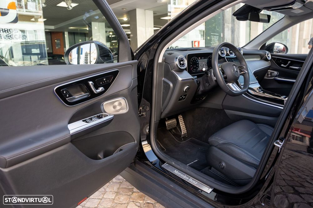 Mercedes-Benz GLC 300 de 4Matic - 32