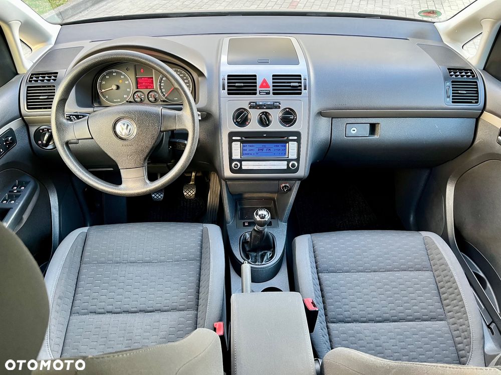 Volkswagen Touran 1.6 Trendline - 19