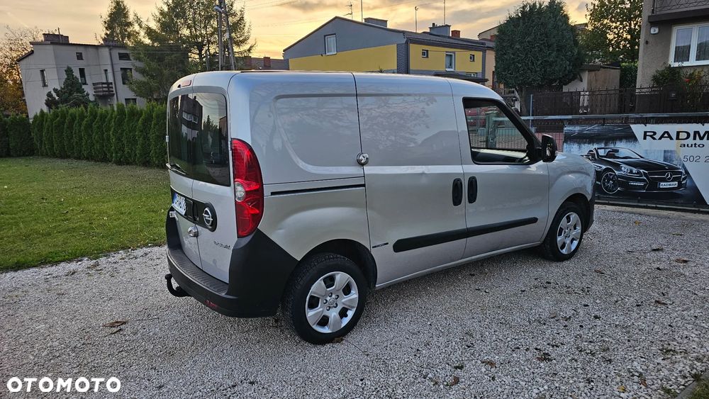 Opel Combo - 26