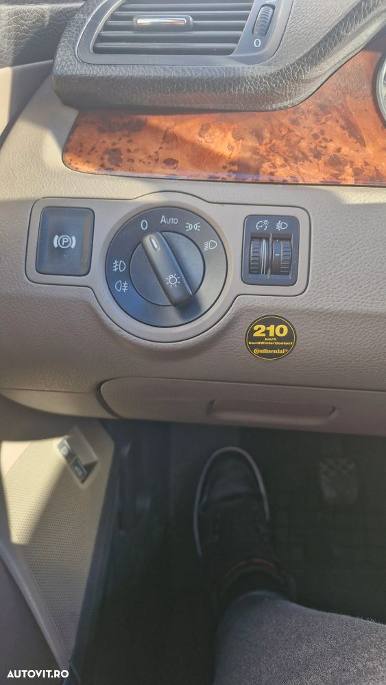 Volkswagen Passat 2.0 TDI BlueMotion Technology DPF Comfortline - 9