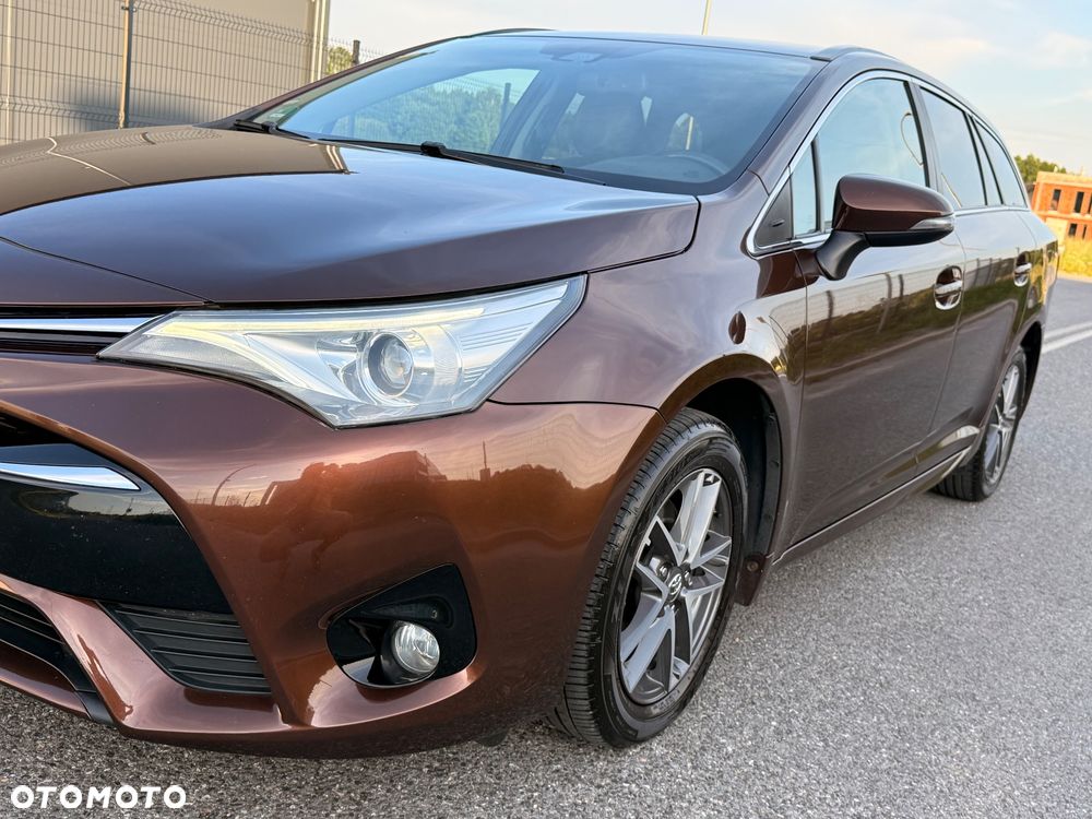 Toyota Avensis 1.8 Selection - 20