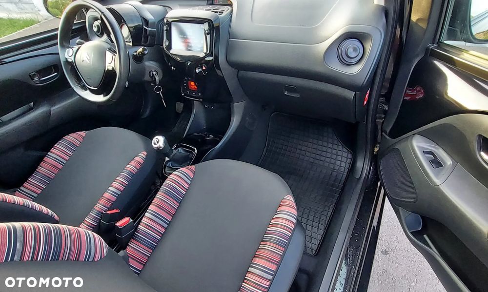 Citroën C1 VTi 72 SHINE - 27