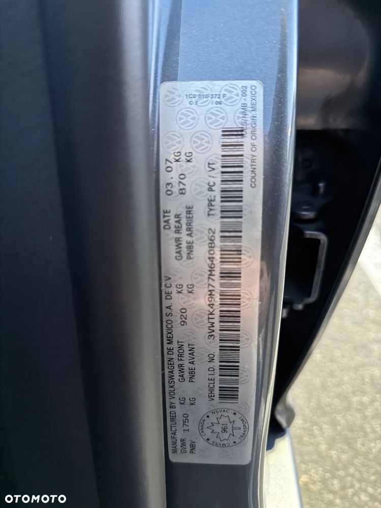 Volkswagen Jetta - 14